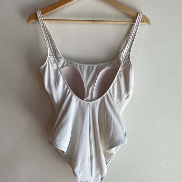 Ralph Lauren white one piece swimsuit - Picture 4 of 4